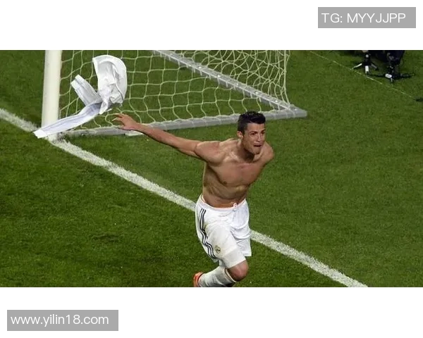 王少杰的成长之路与职业生涯探索：从青涩少年到篮球场上的明星之路